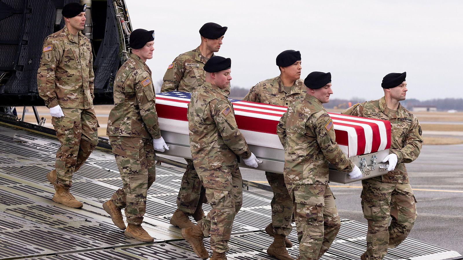 EE.UU. bombardea Irak y Siria como represalia por los militares asesinados en Jordania