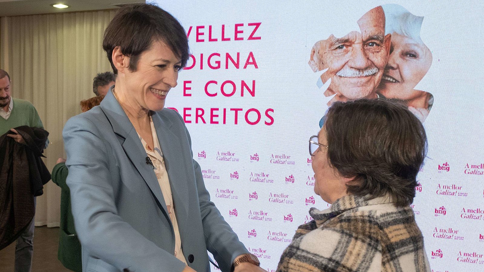 La candidata del BNG, Ana Pontón, participa en un acto por "una vejez digna"