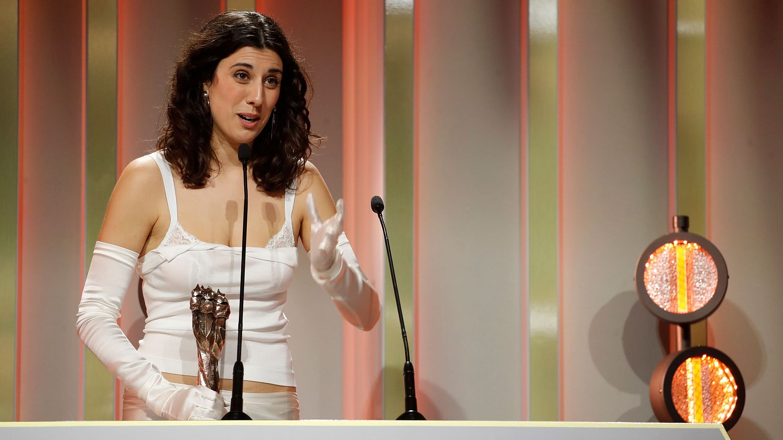 La directora de "Creatura", Elena Martín, en los XVI Premios Gaudí