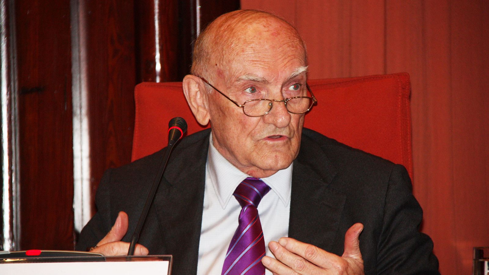 Gabriel Ferrater va ser rector de la UPF i de la UOC, en total, 30 anys al capdavant de les universitats catalanes