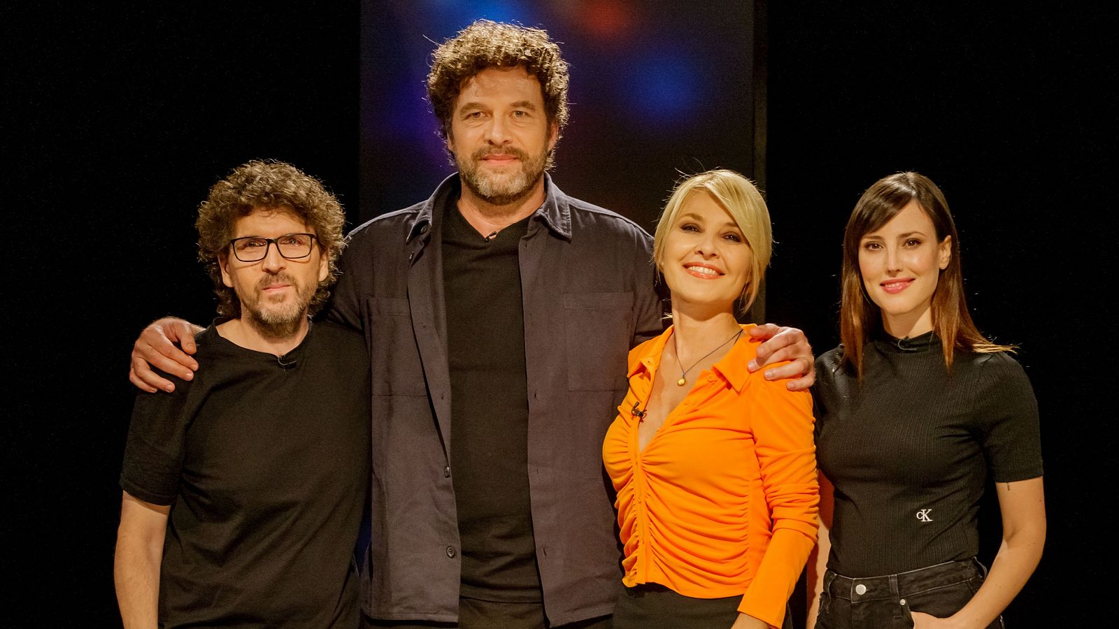 Juan Miguel del Castillo, Fred Tatien, Cayetana Guillén Cuervo y Natalia de Molina en 'Versión Española'
