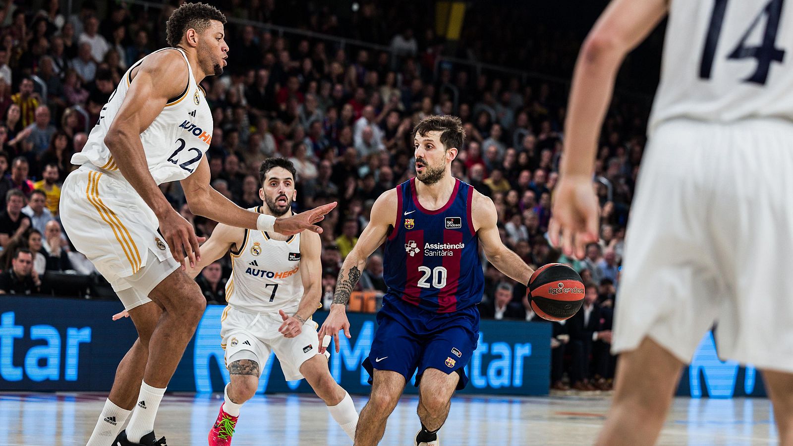 Laprovittola le da la victoria al Barcelona contra el Real Madrid