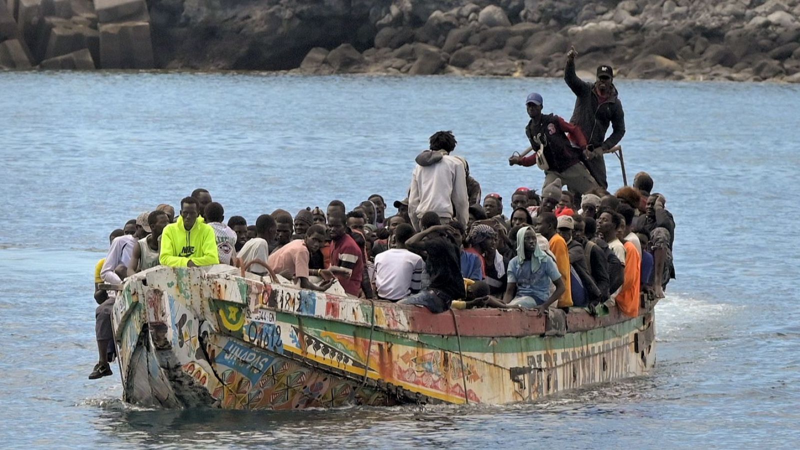 Imagen de los 159 inmigrantes rescatados esta semana, por la embarcación de la Guardia Civil, Río Tajo, en aguas cercanas a El Hierro