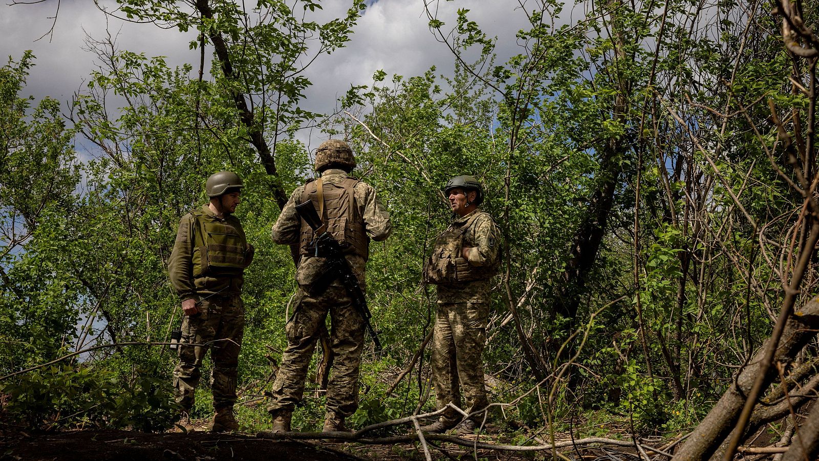 La OTAN se compromete a proporcionar más defensas aéreas a Ucrania