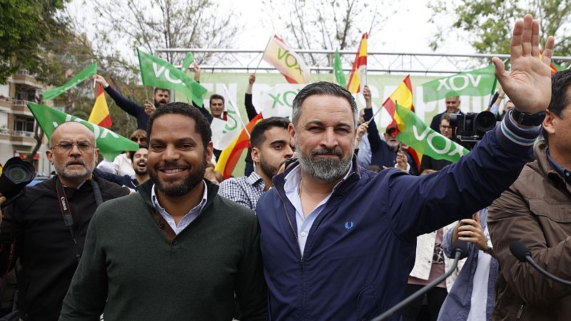 Elecciones catalanas: Abascal arropa a Ignacio Garriga, el candidato de VOX a la Generalitat