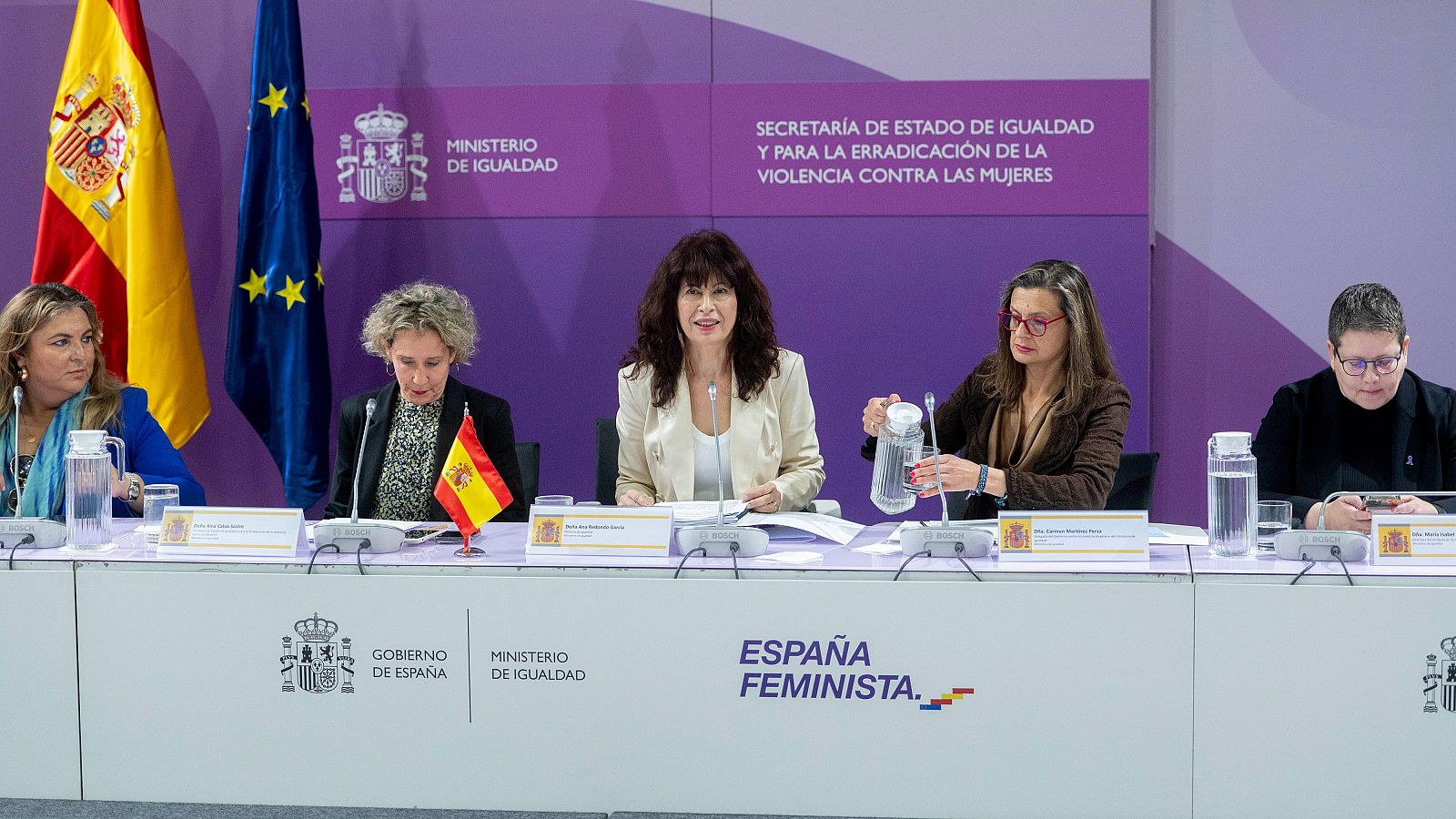 Igualdad reparte entre las comunidades autónomas 350 millones de euros para la lucha contra la violencia de género