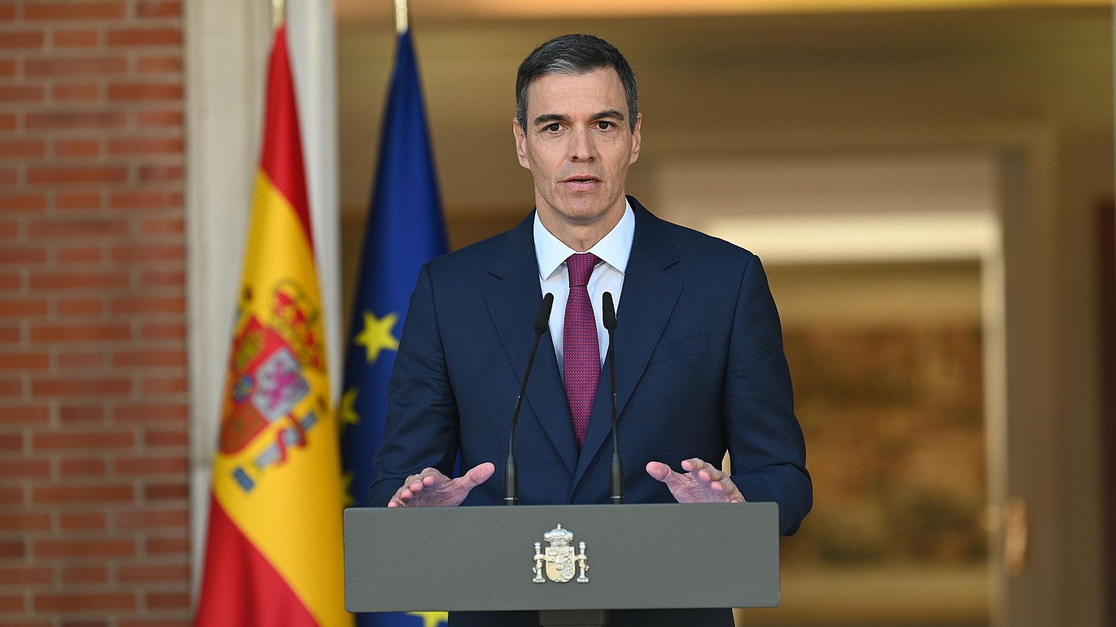 Reacciones decisión Pedro Sánchez: el presidente en la Moncloa
