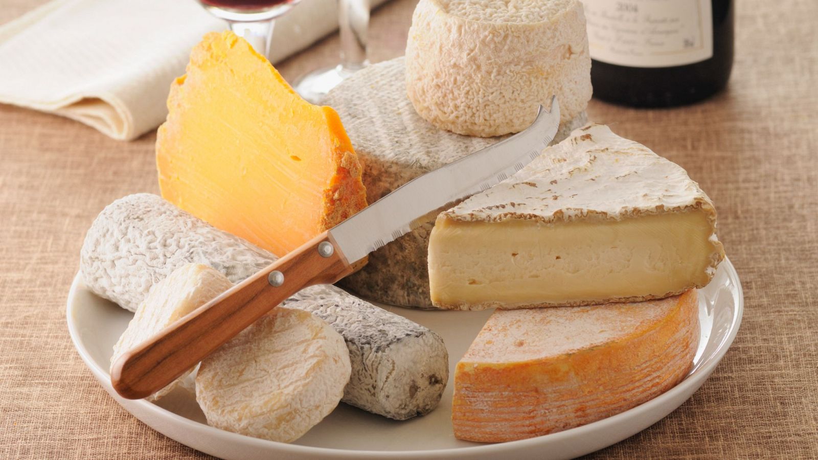 5 quesos de origen francés que todo buen turófilo debería probar