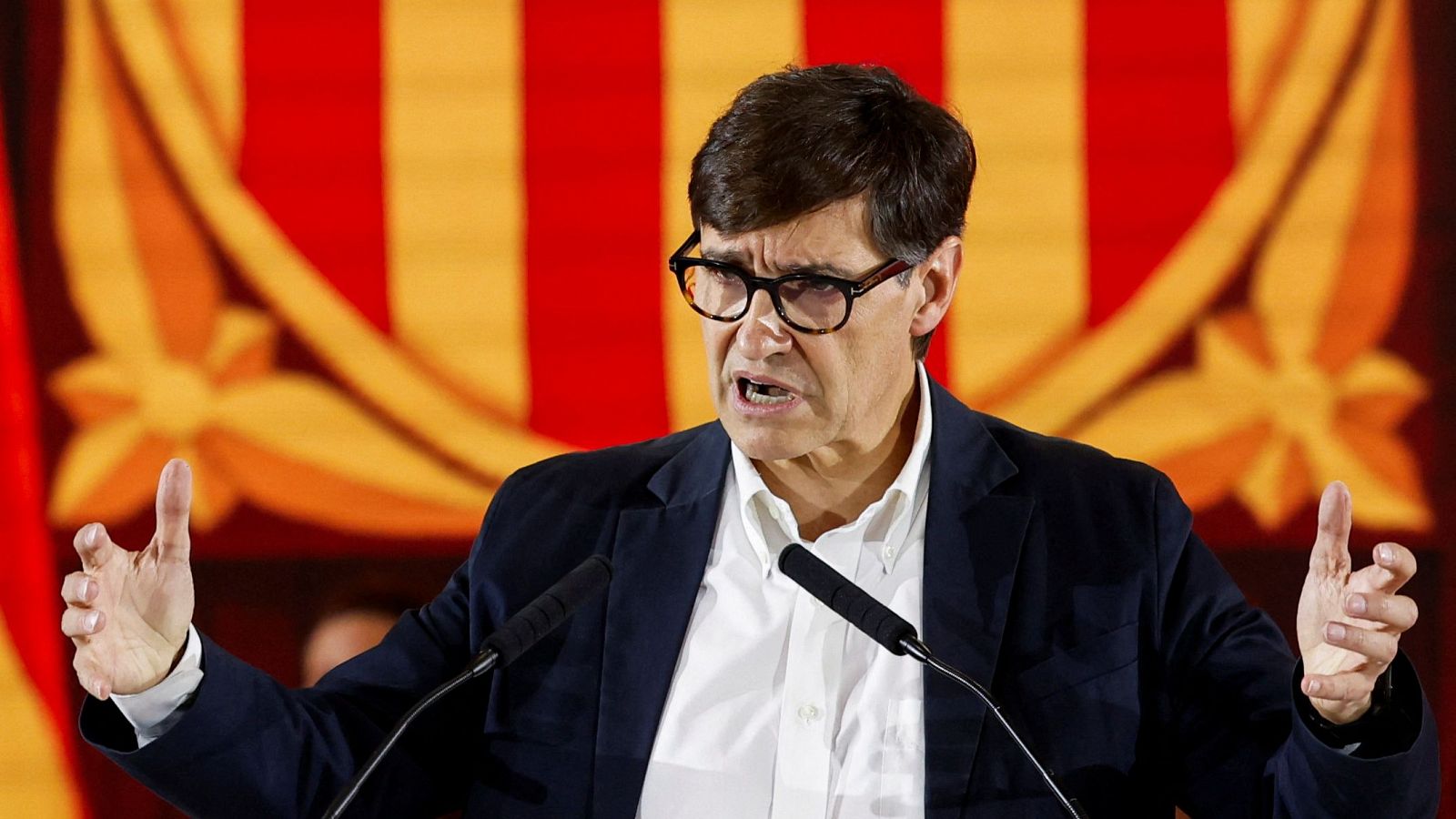 Elecciones catalanas: Illa descarta ahora un acuerdo con Junts+: "No habrá pacto, Puigdemont es bloqueo"