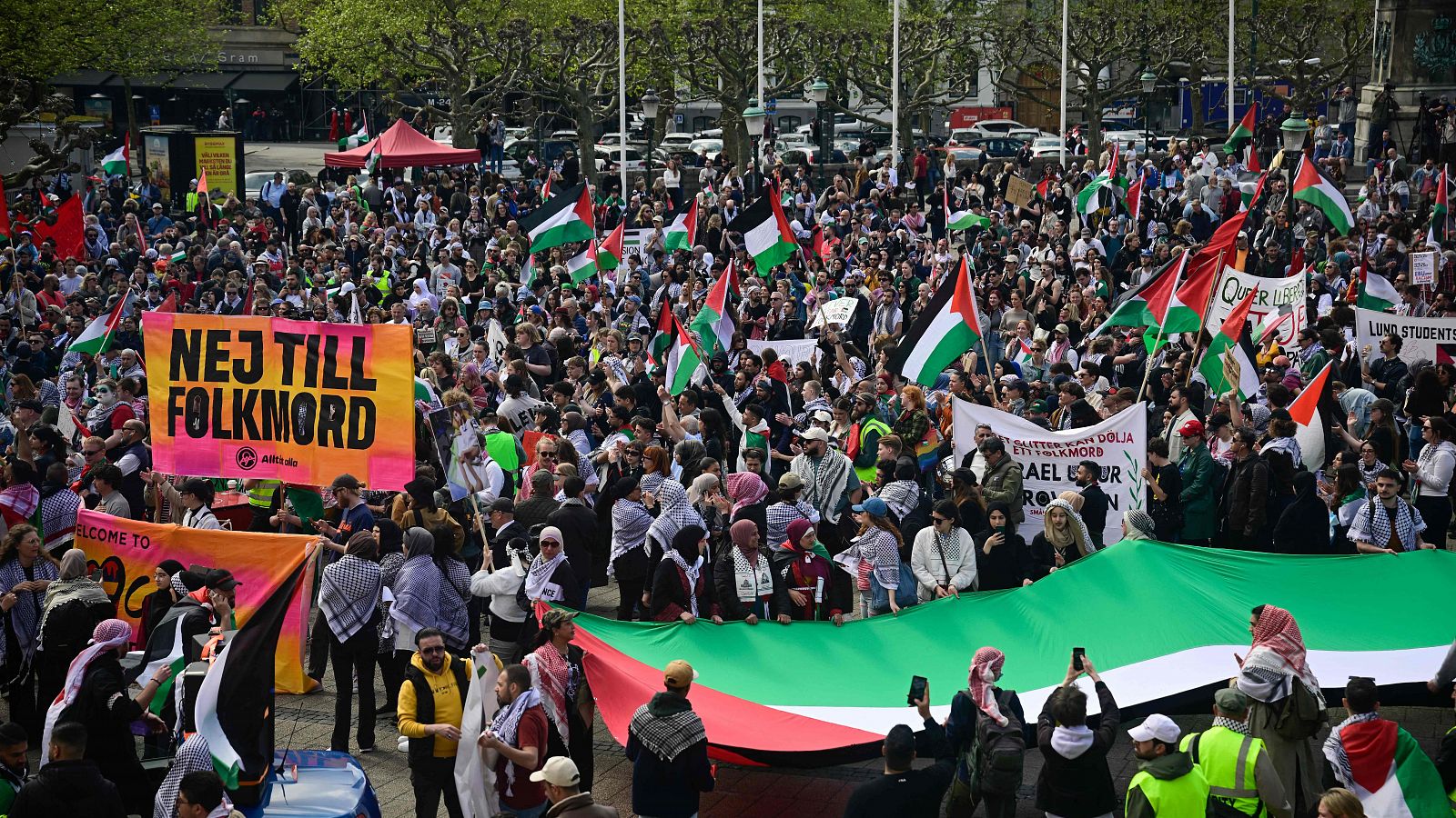 Manifestantes propalestinos protestan en las calles de Malmo contra la ...