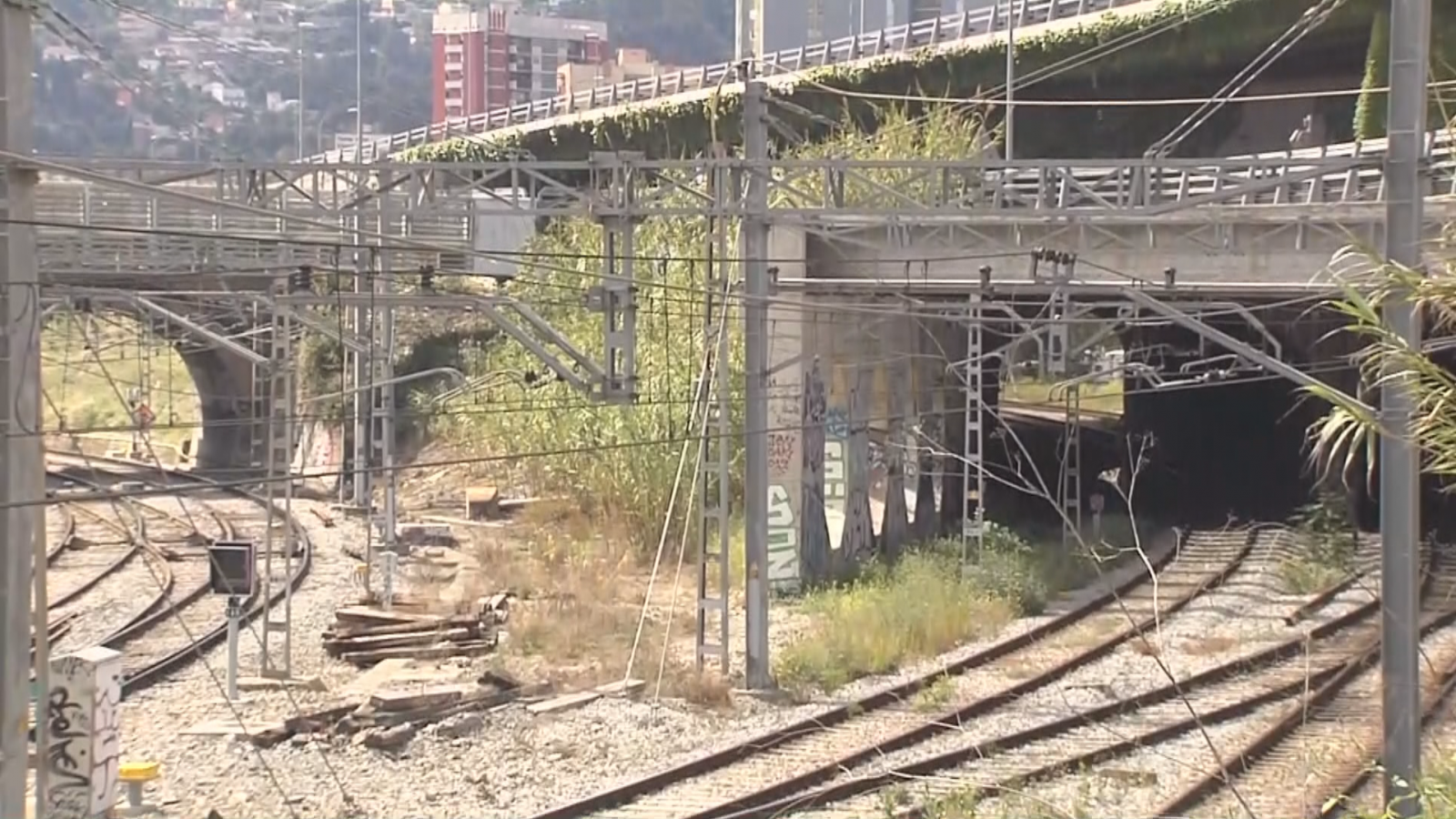 A Moncada Bifurcació és on s'han incendiat les instal·lacions pels robatoris de coure