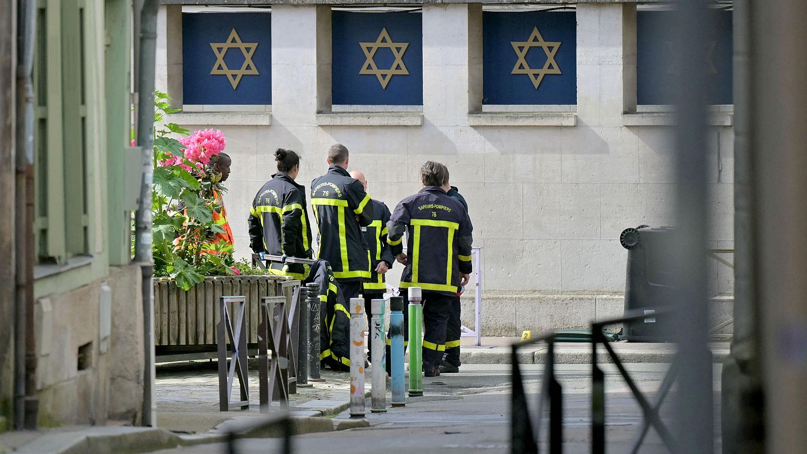 Roan: la policía francesa mata a un hombre que quería quemar una sinagoga.