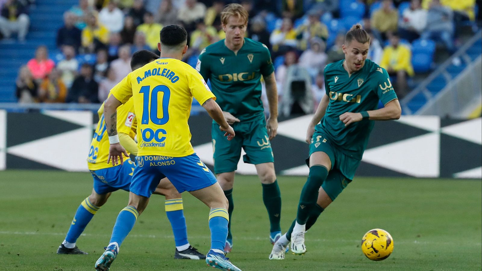 Cádiz-Las Palmas se juegan el descenso en la jornada 37 de la Liga Santander