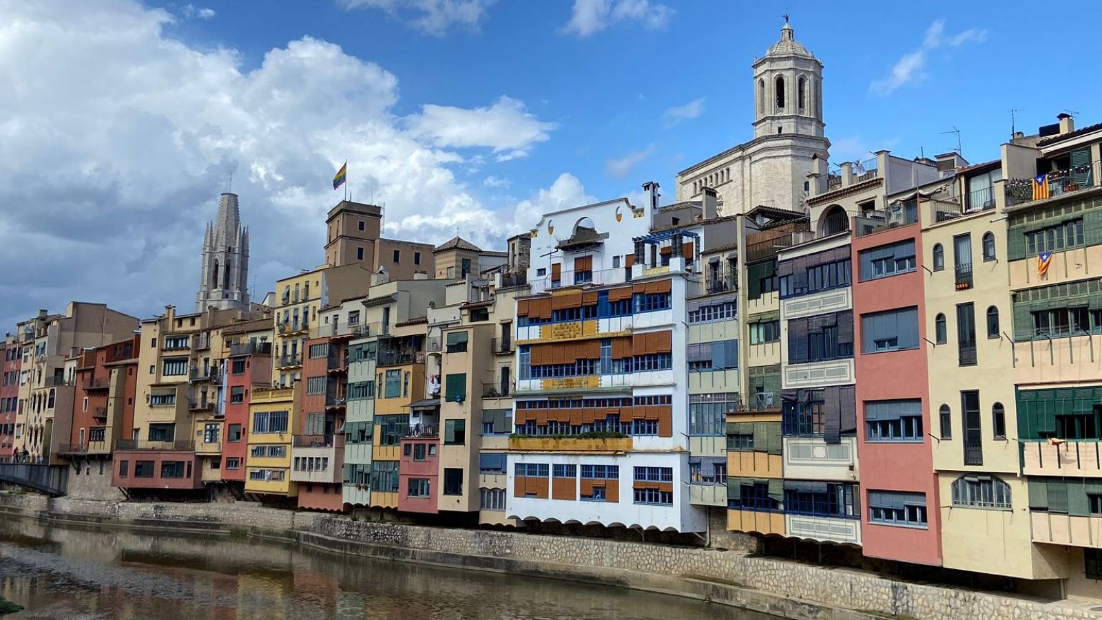 Girona irradia color en la 69a edició del Temps de Flors