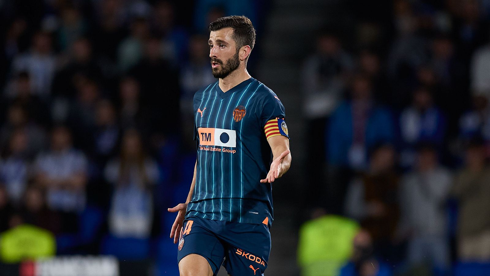 Imagen de José Luis Gayá durante el partido de Liga entre el Valencia y la Real Sociedad.