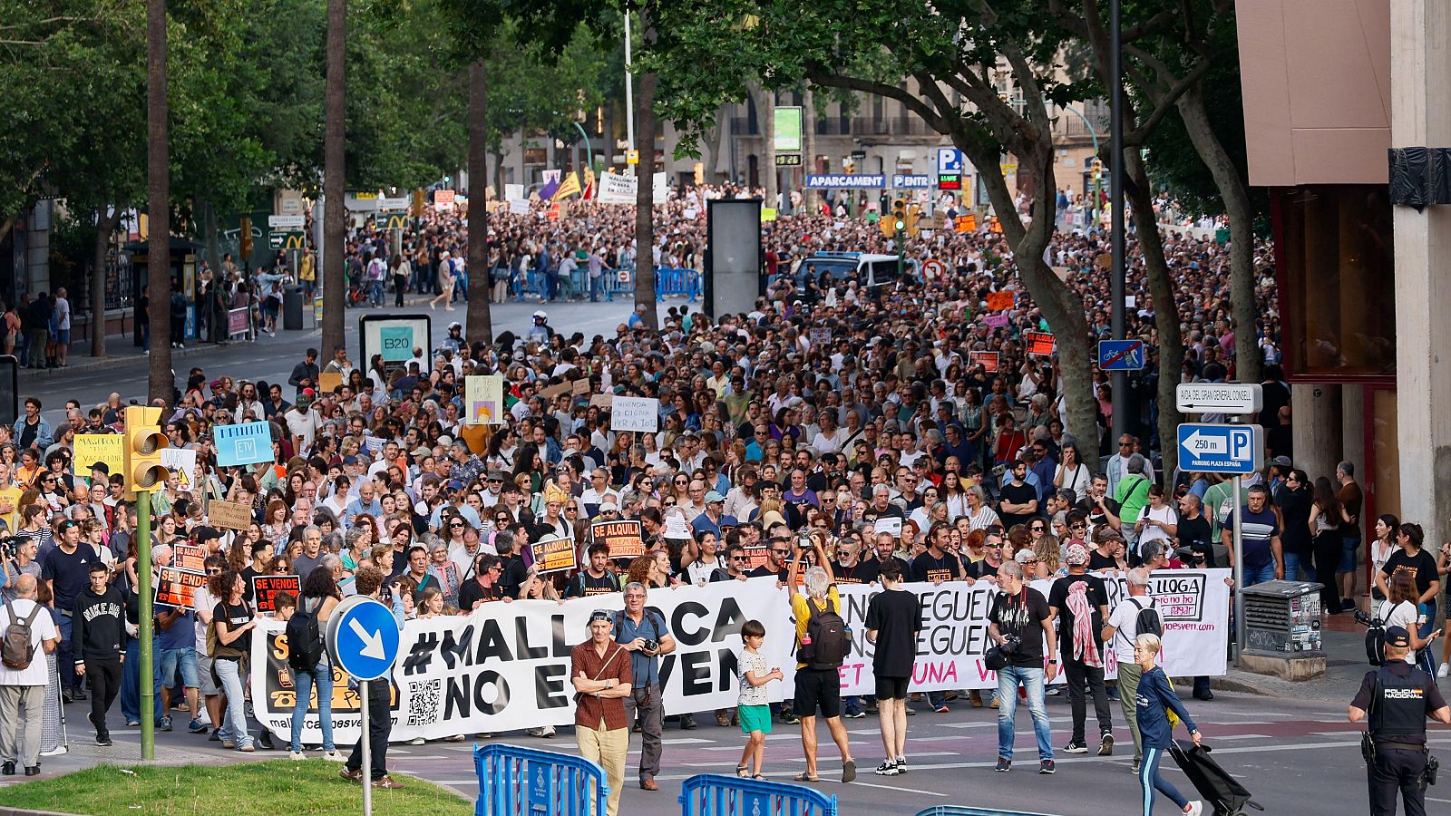 Protesta contra la masificación turística en Palma de Mallorca.