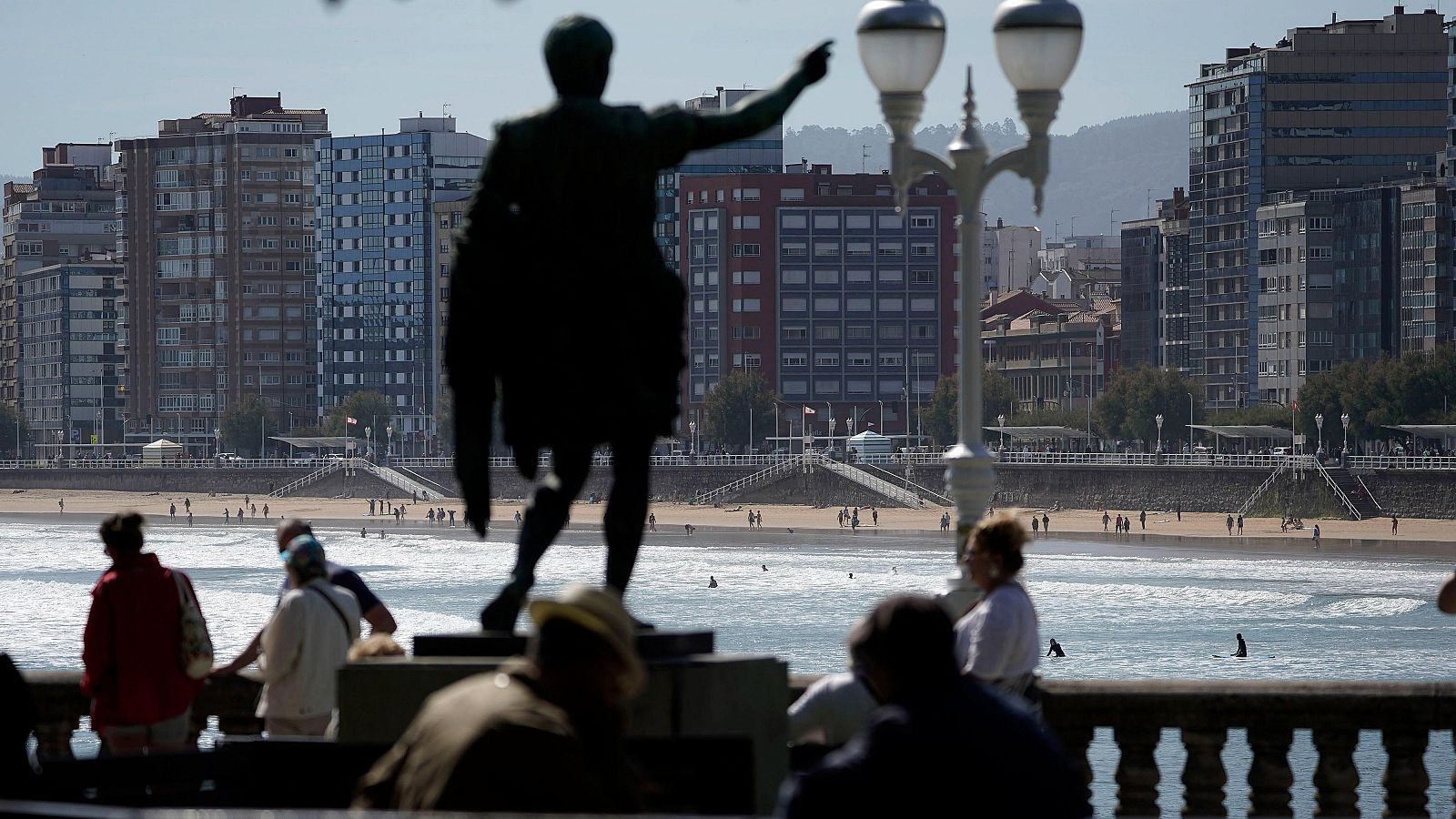 Tiempo fin de semana: vuelven las lluvias en el norte y los avisos por calor en el sur