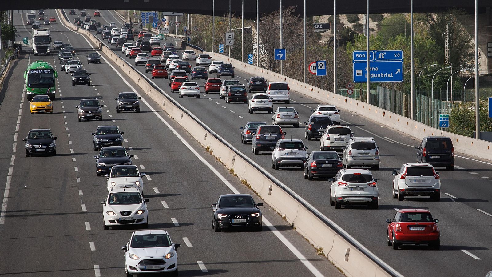 La Guardia Civil investiga un ciberataque a la base de datos de conductores de la DGT