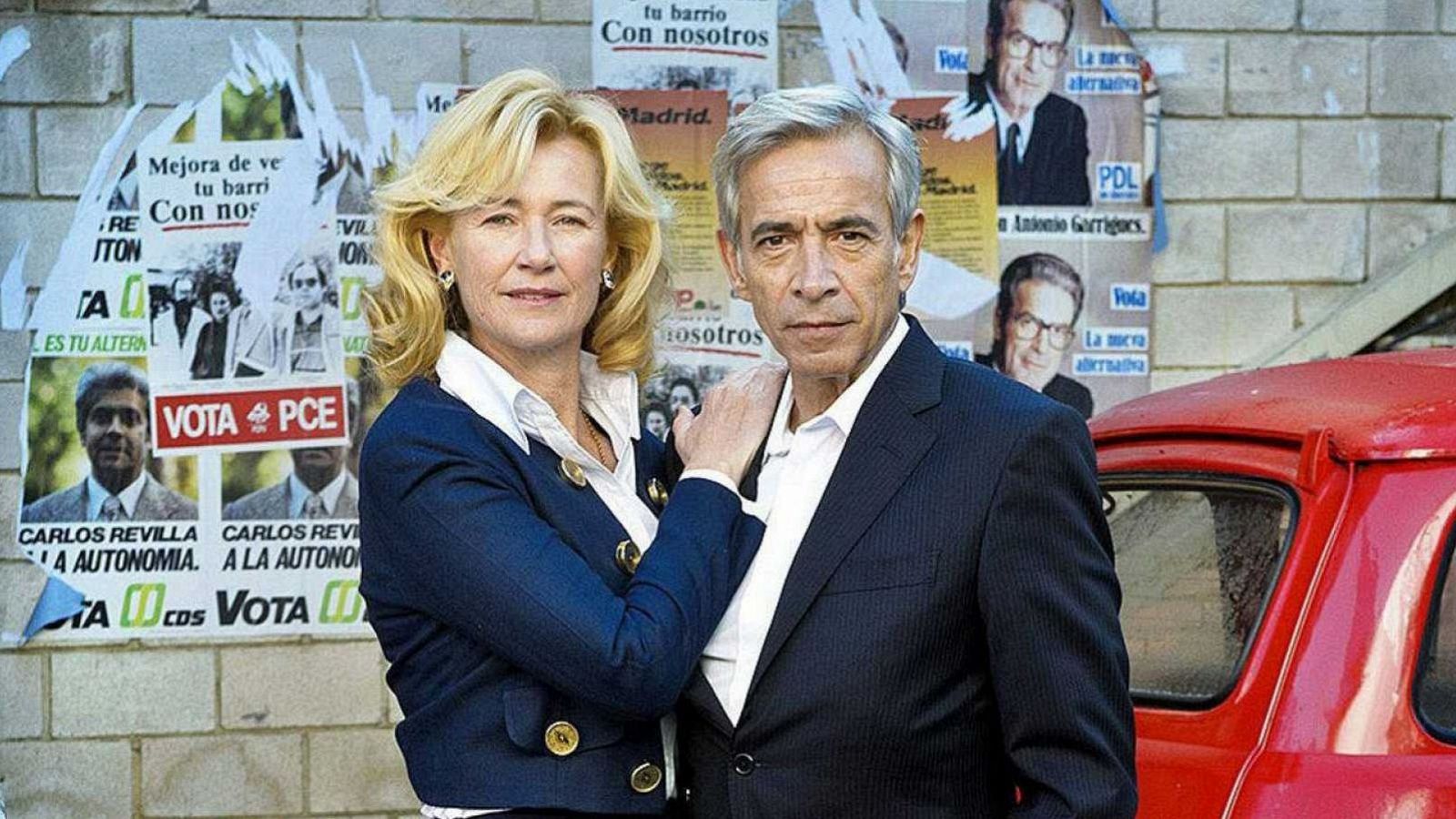 Ana Duato e Imanol Arias en una imagen promocional de 'Cuéntame'