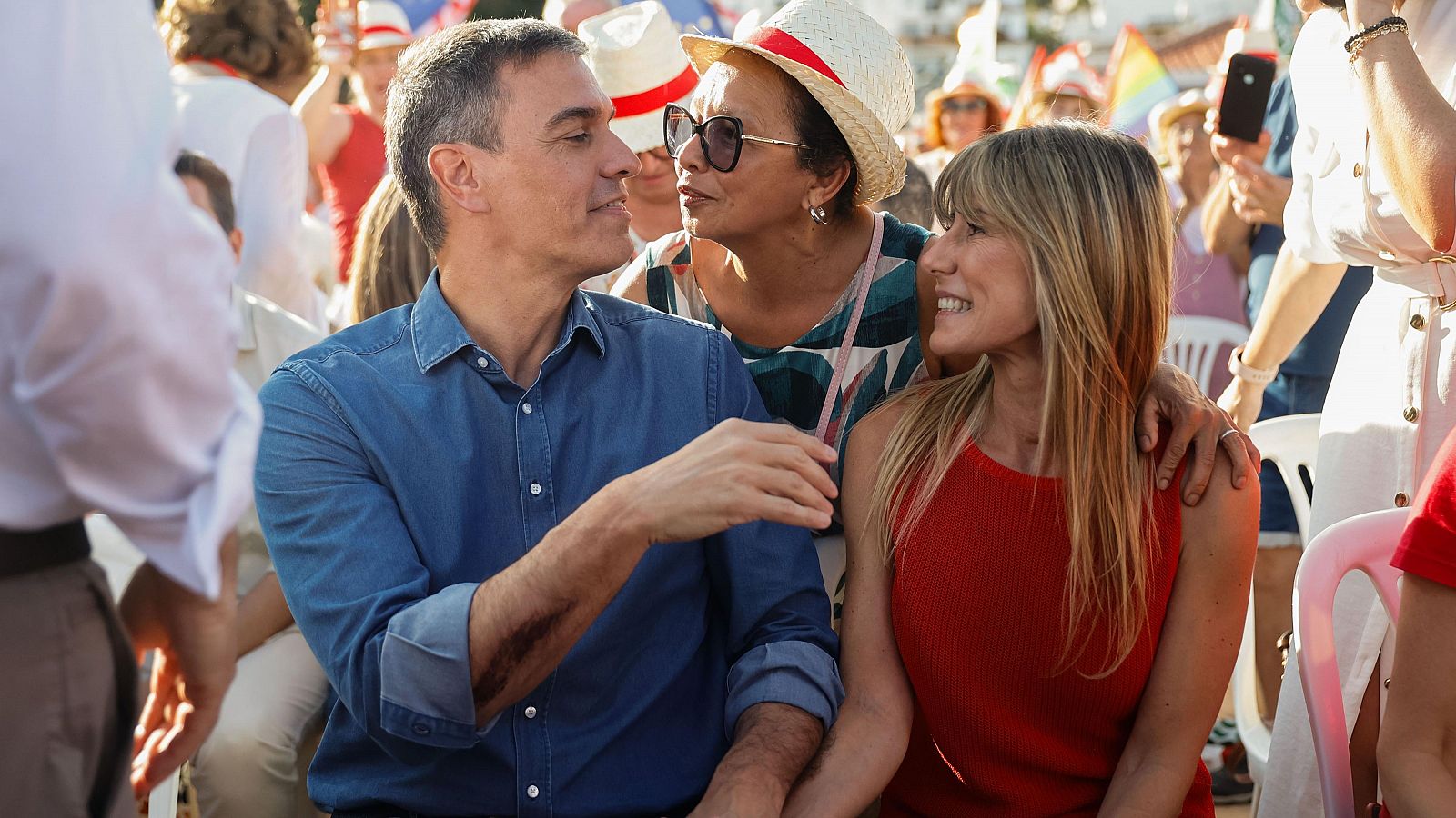 Elecciones europeas: Sánchez reaparece con su mujer, Begoña Gómez, en un acto de campaña tras su citación por el juez