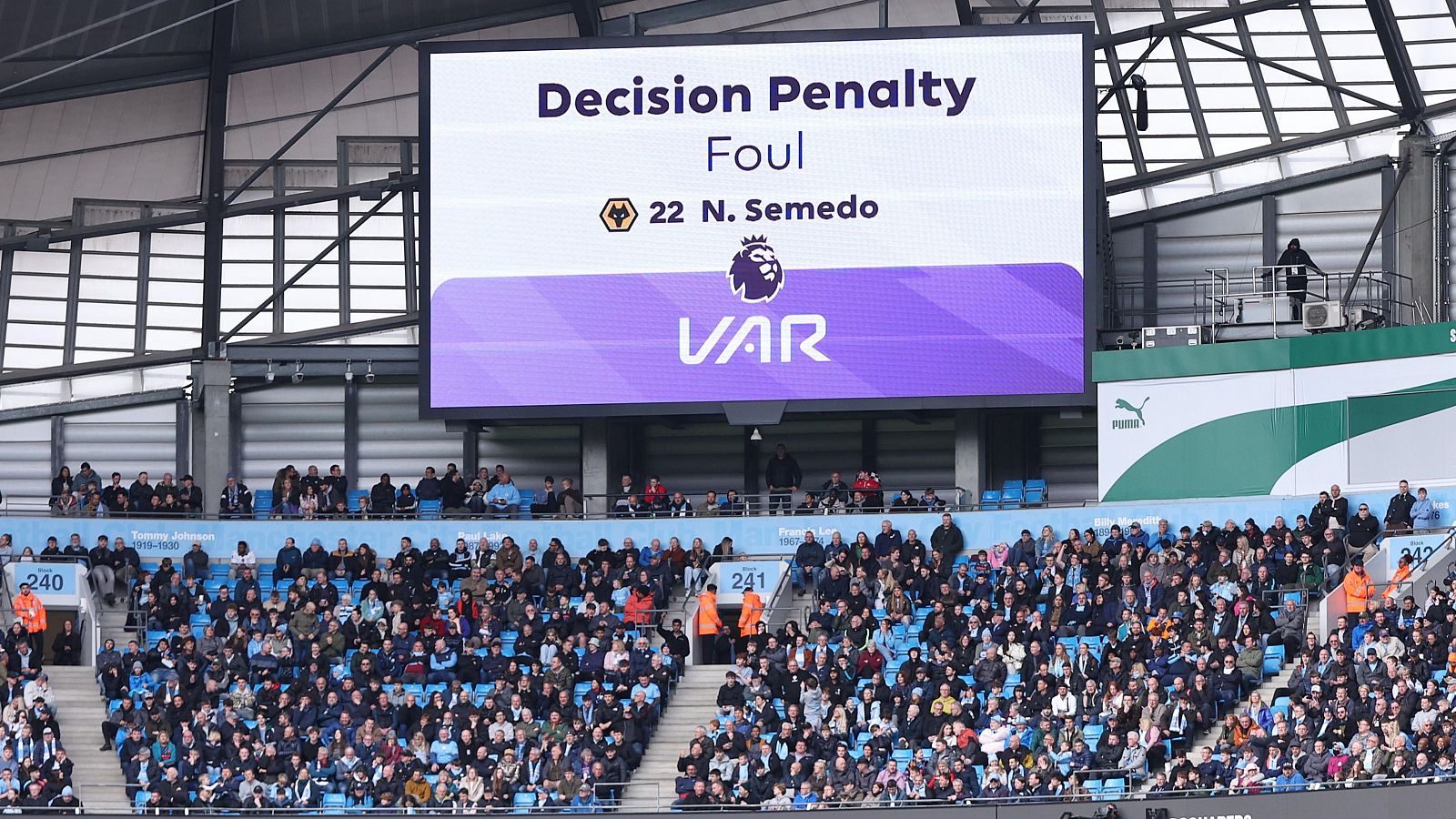 Premier League - VAR