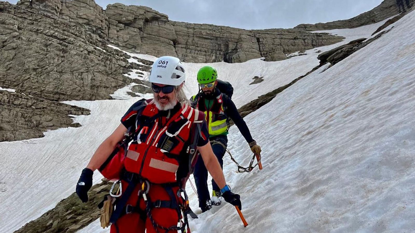 Un montañero muerto y otro grave por un desprendimiento de piedras en Huesca