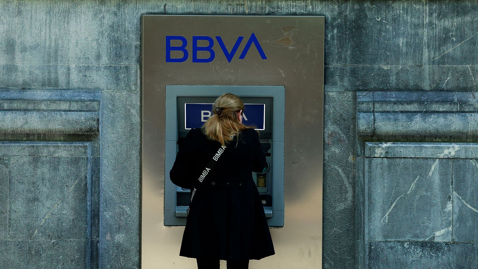 La CNMV admite a trámite la OPA de BBVA sobre el Banco Sabadell