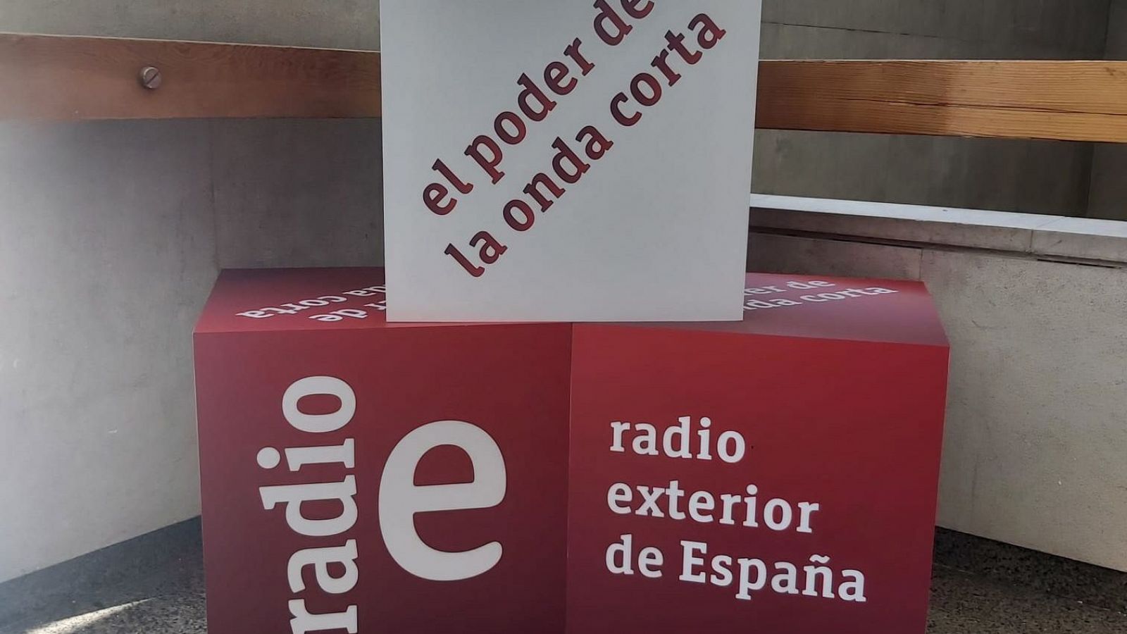 Cubos de Radio Exterior de España