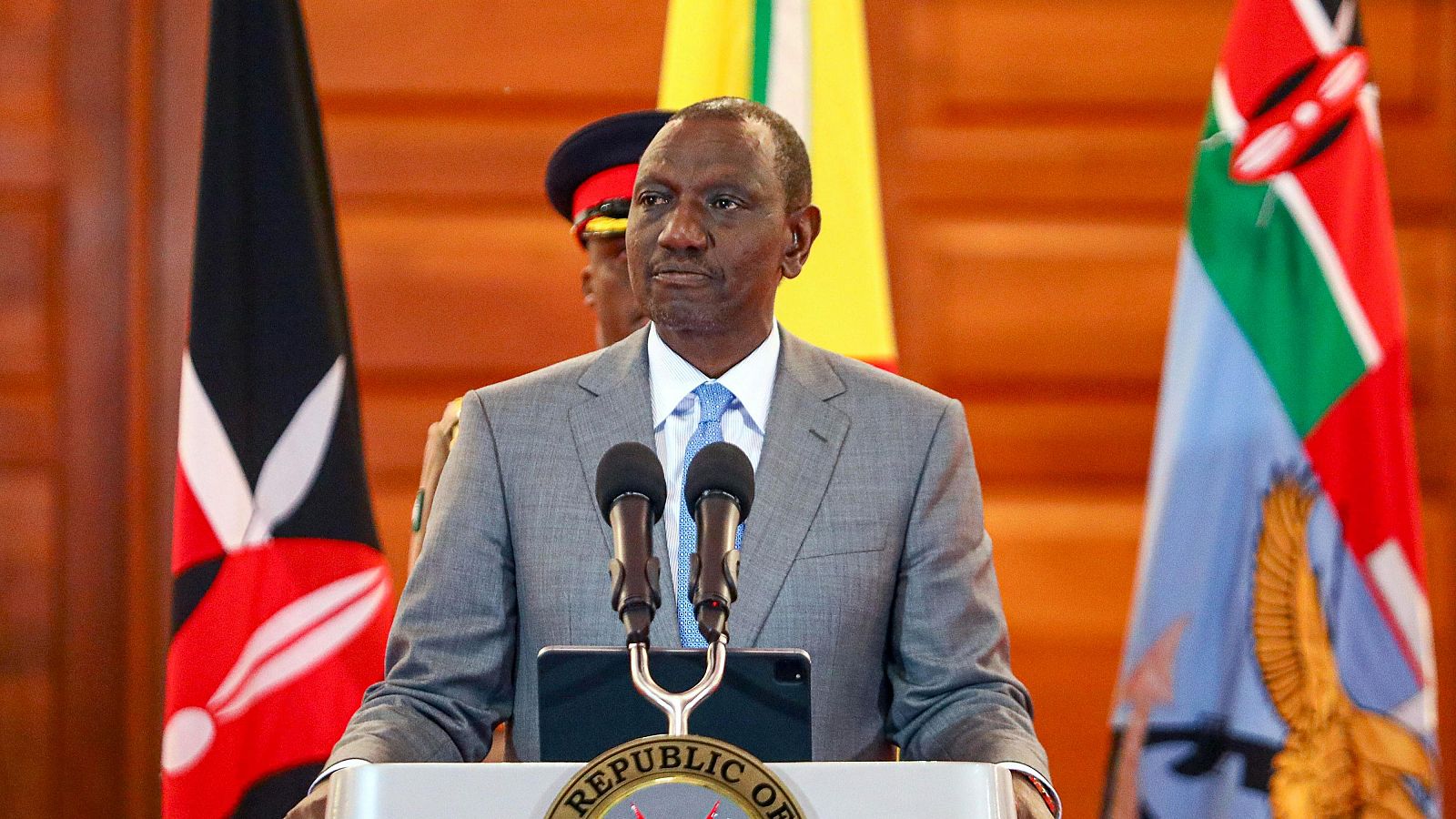 El presidente de Kenia, William Ruto, durante su discurso sobre el estado de la nación tras las protestas contra la subida de impuestos