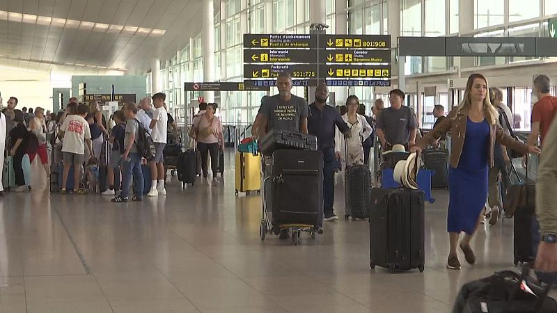 Divendres s'espera que entrin o surtin 1.061 vols, una seixantena més que l'any anterior