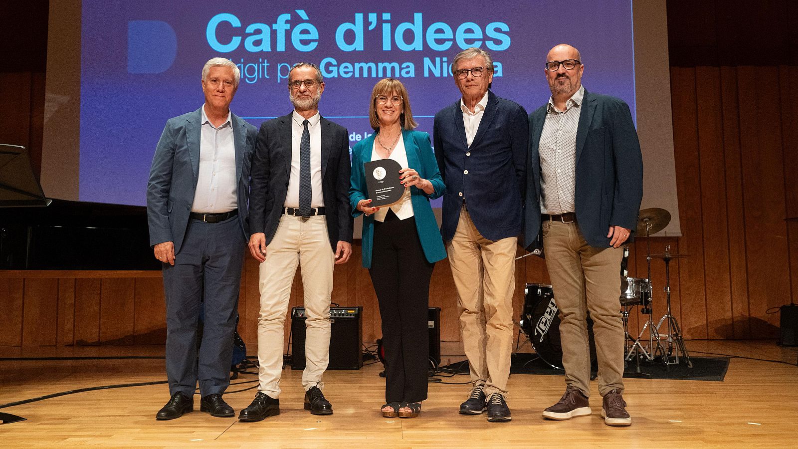 Recollida del 'premi Serrat i Bonastre' en el marc de la Diada dels Enginyers, celebrada al Liceu