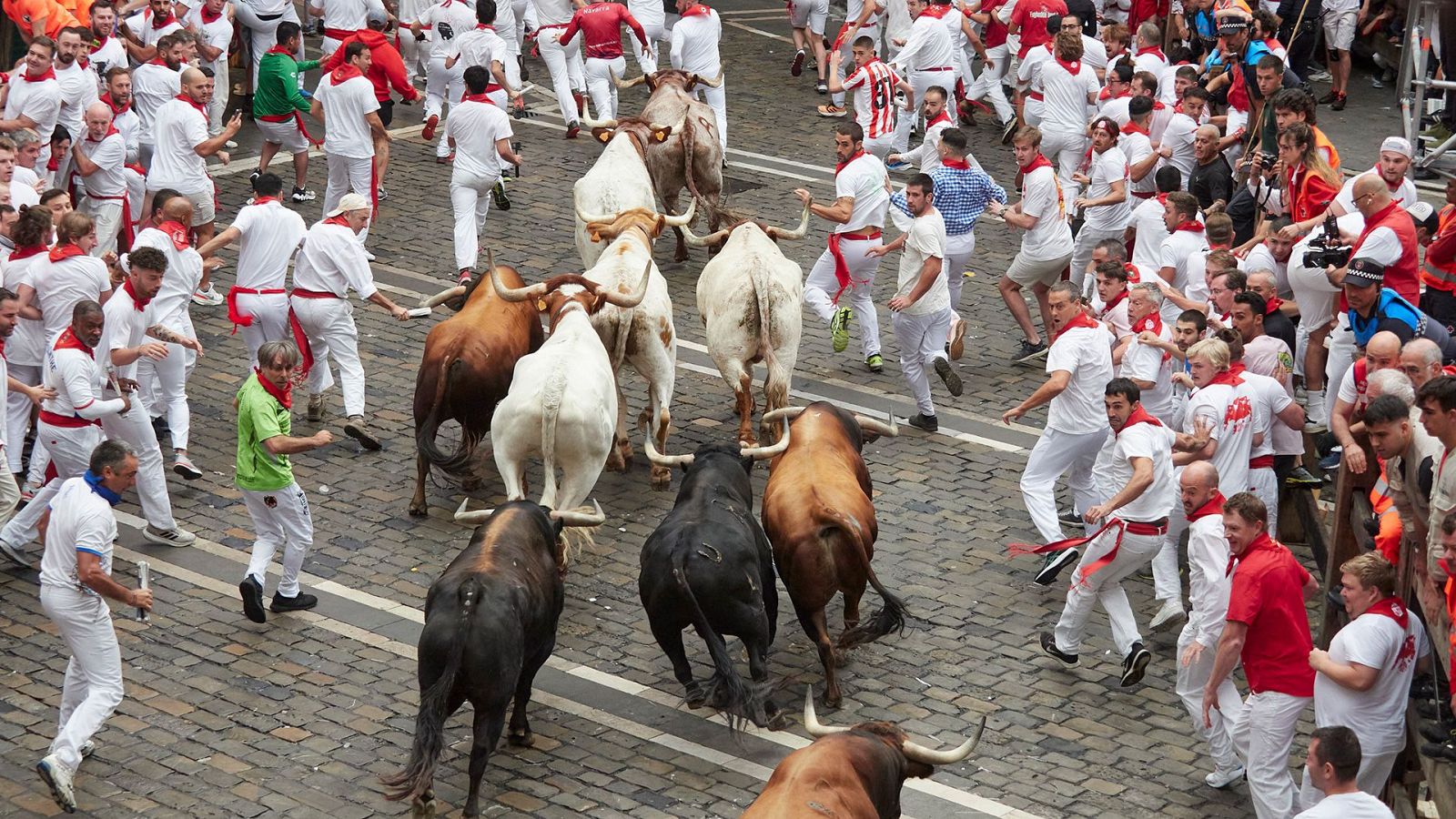 Segundo encierro de San Fermín 2024: ganadería, horario y dónde ver en TV