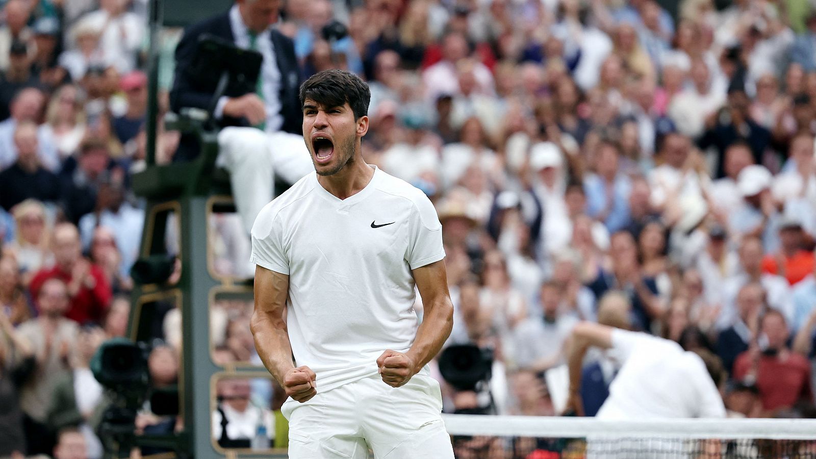 Carlos Alcaraz gana al francés Ugo Humbert en Wimbledon