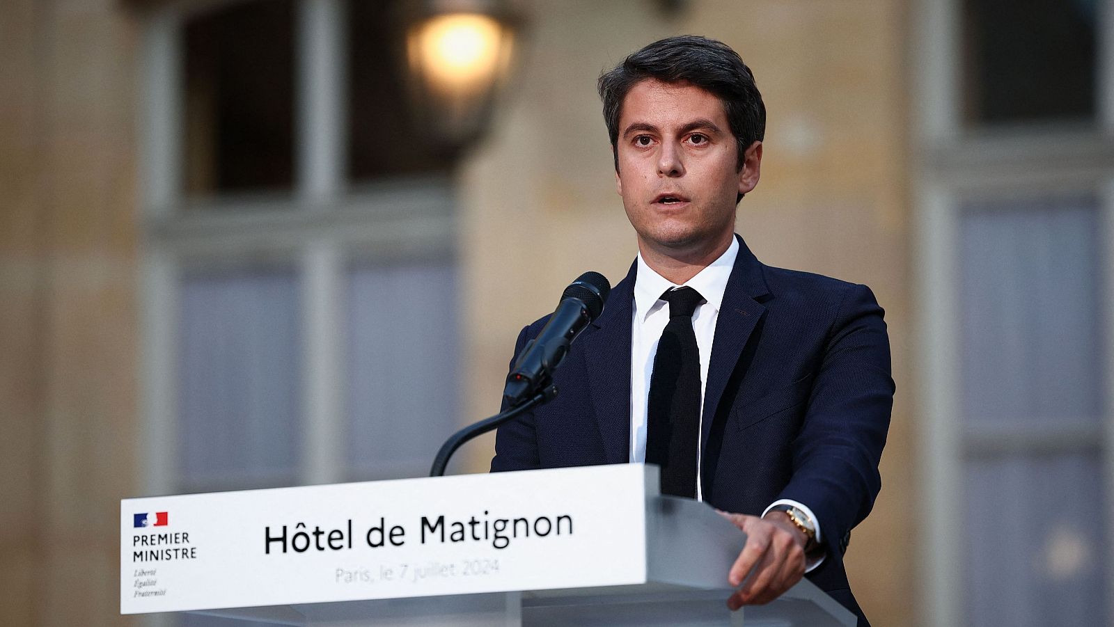 El primer ministro, Gabriel Attal, presentará su dimisión a Macron pero se mantendrá en el cargo "el tiempo necesario"