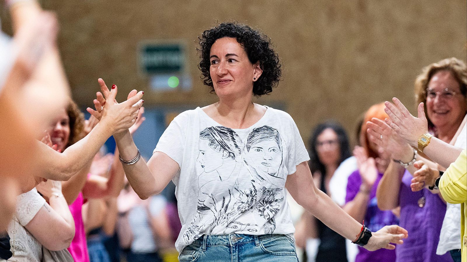 La secretaria general de ERC Marta Rovira (c), a su llegada a la Asamblea Nacional de Mujeres de ERC,