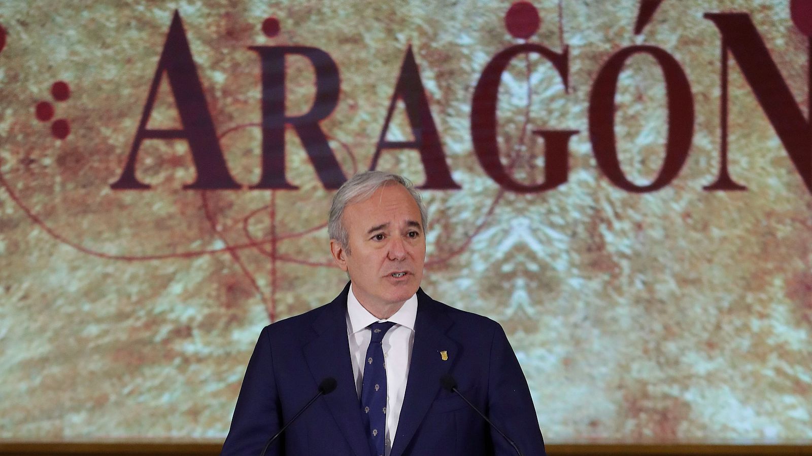 Azcón dice que su Gobierno "tiene el aval necesario" para "continuar mejorando" Aragón