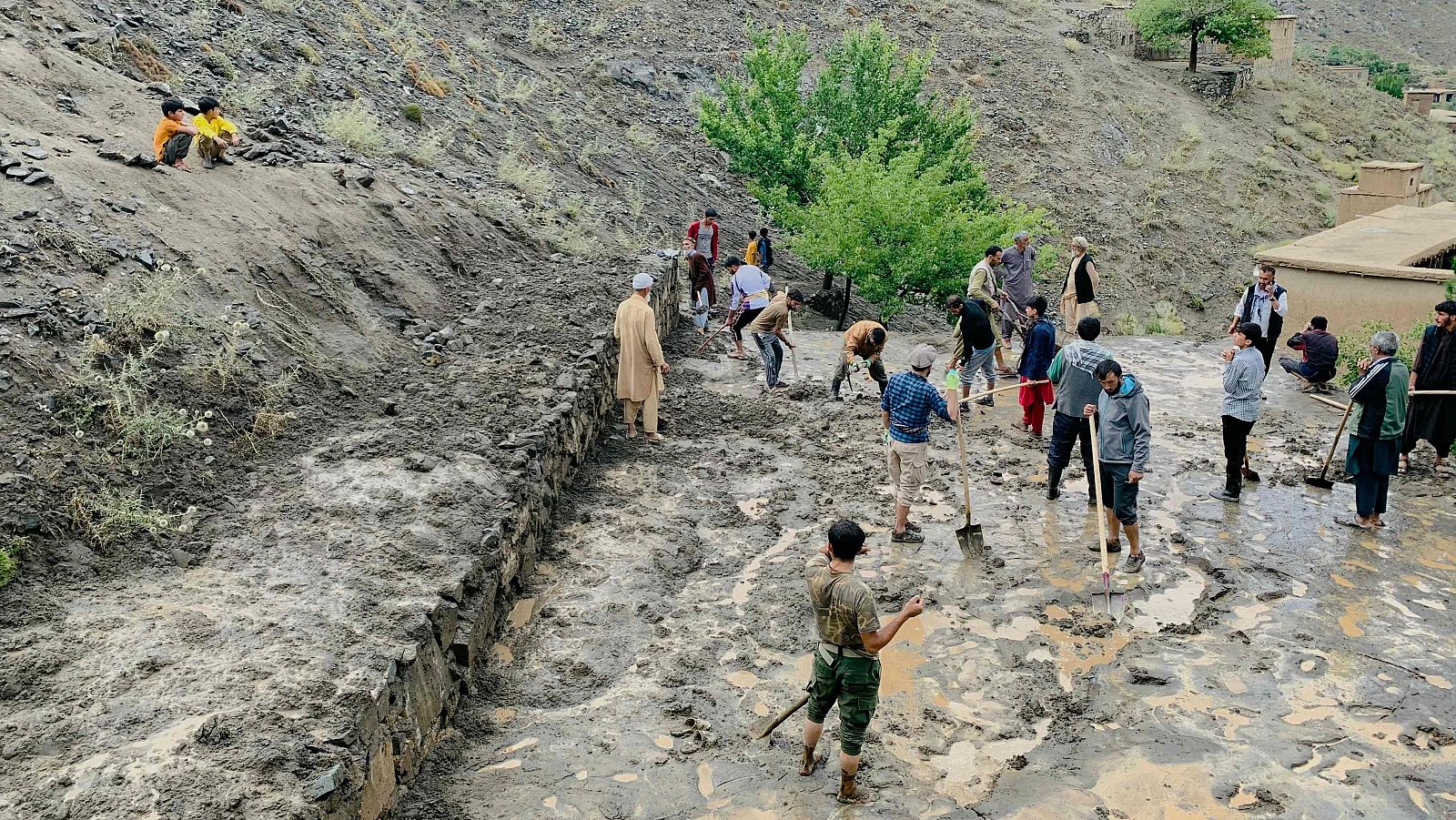 Las fuertes lluvias dejan al menos 3 muertos y más de 230 heridos en el este de Afganistán