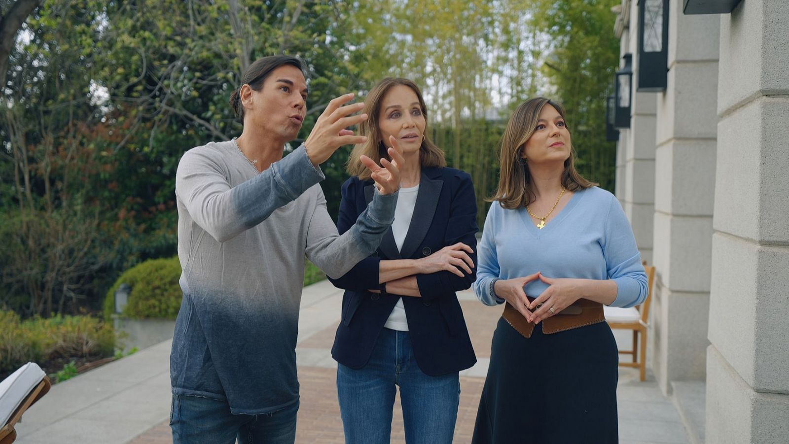 Julio y Chábeli Iglesias, con su madre Isabel Preysler