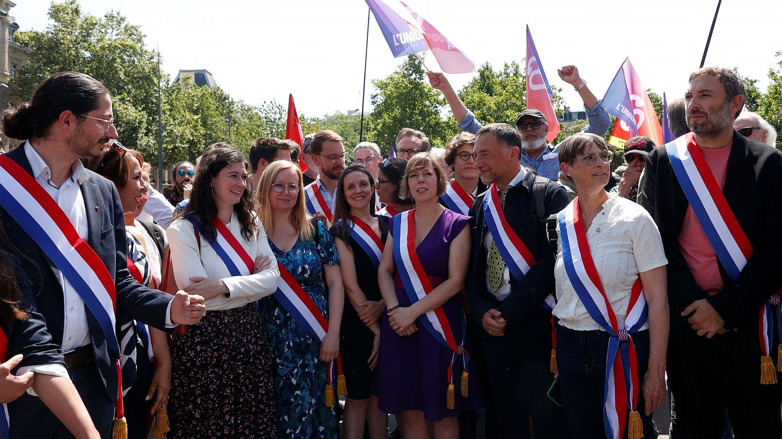 El Nuevo Frente Popular propone a Lucie Castets como primera ministra de Francia