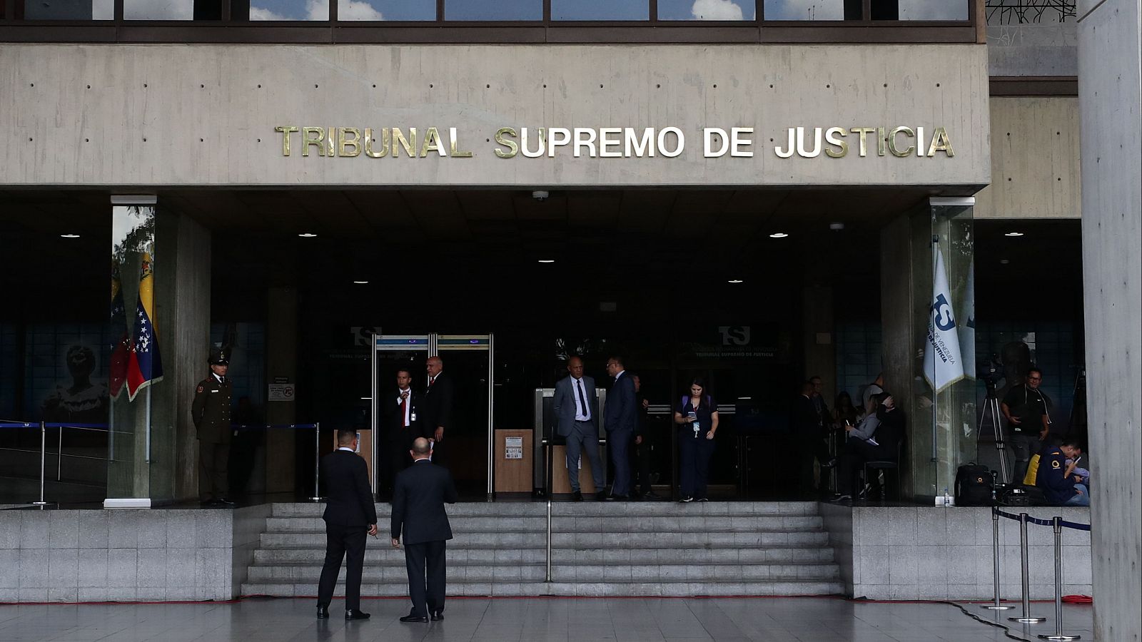 El Tribunal Supremo de Venezuela revisará los documentos presentados antes de validar el resultado de las elecciones