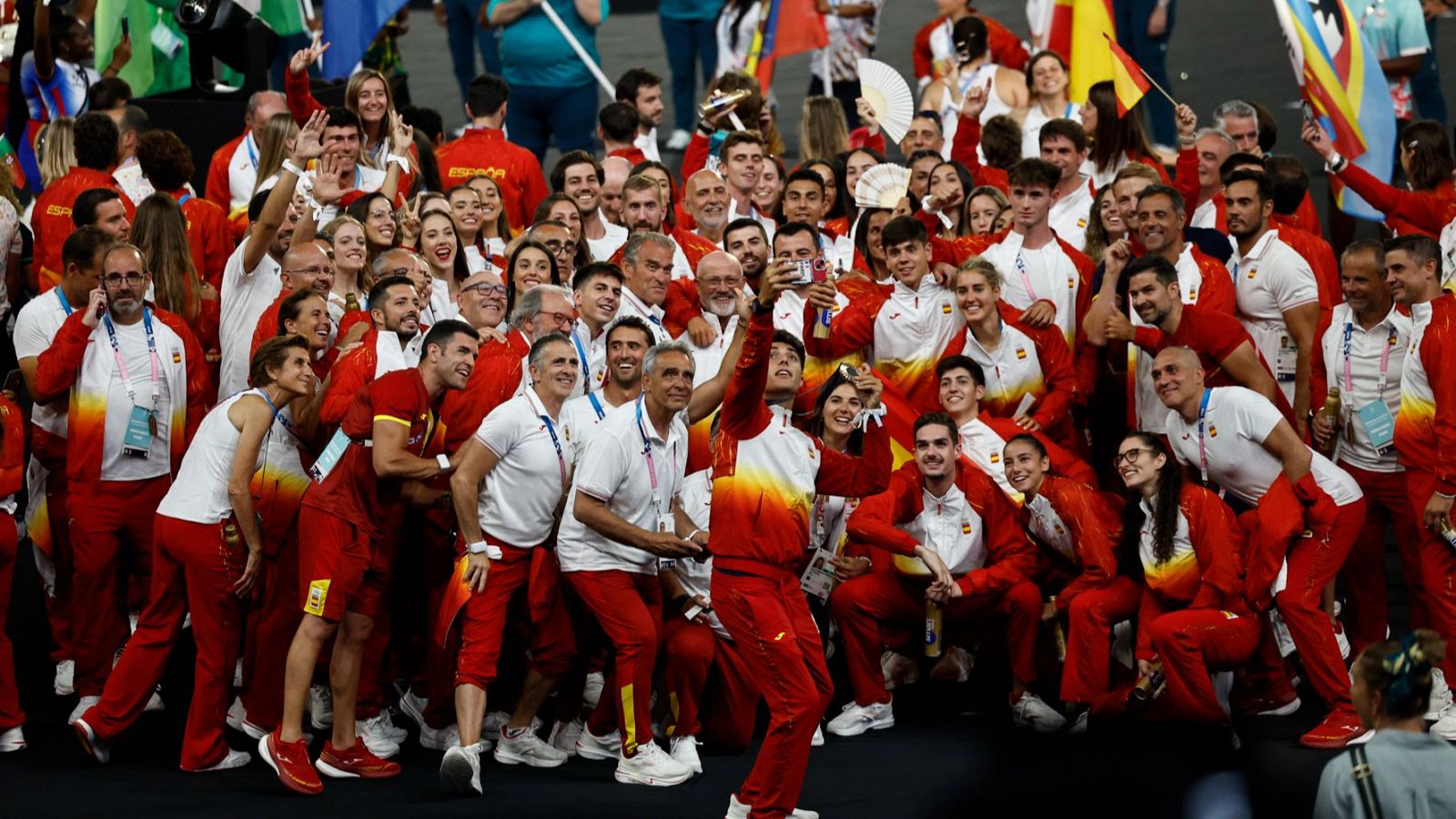 La Delegación española en la Ceremonia de clausura en París