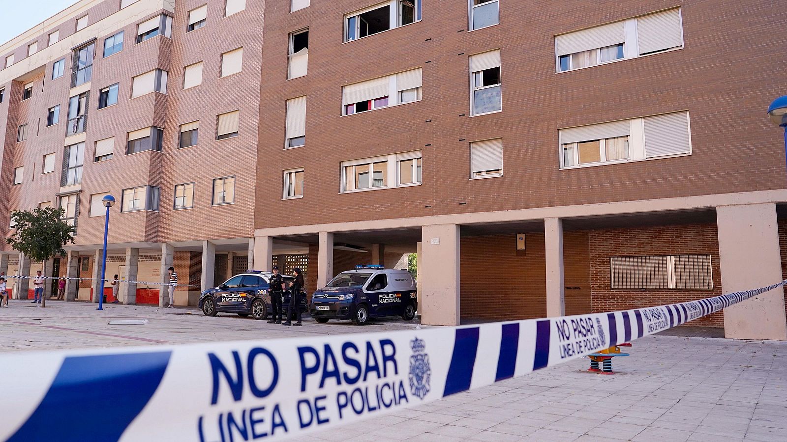 El detenido por el crimen de su pareja en Valladolid confesó ante los agentes: "He matado a mi mujer con un cuchillo"