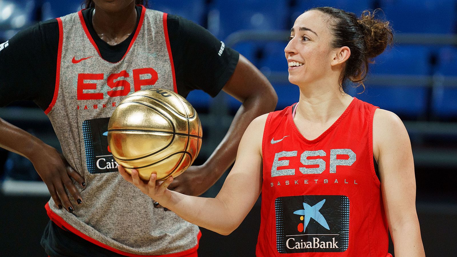 Silvia Domínguez se despide de la selección española de baloncesto