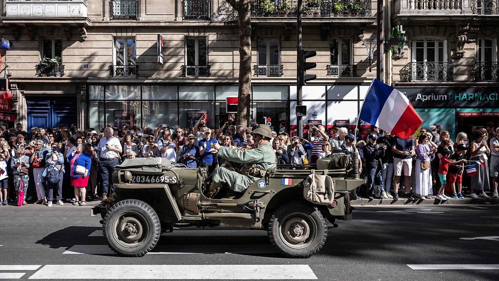 Francia conmemora los 80 años de la liberación