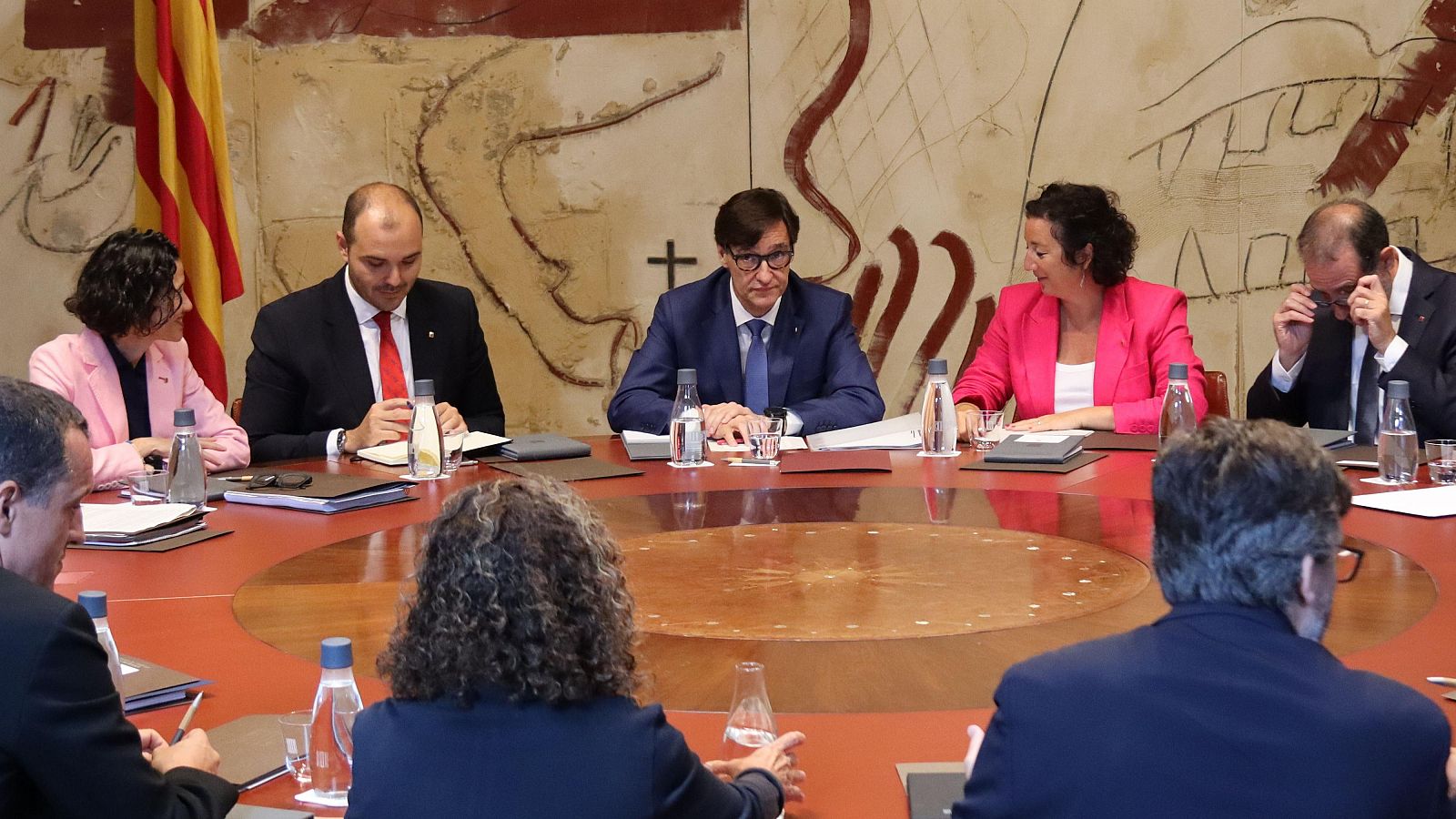 Salvador Illa encapçala la reunió del Govern