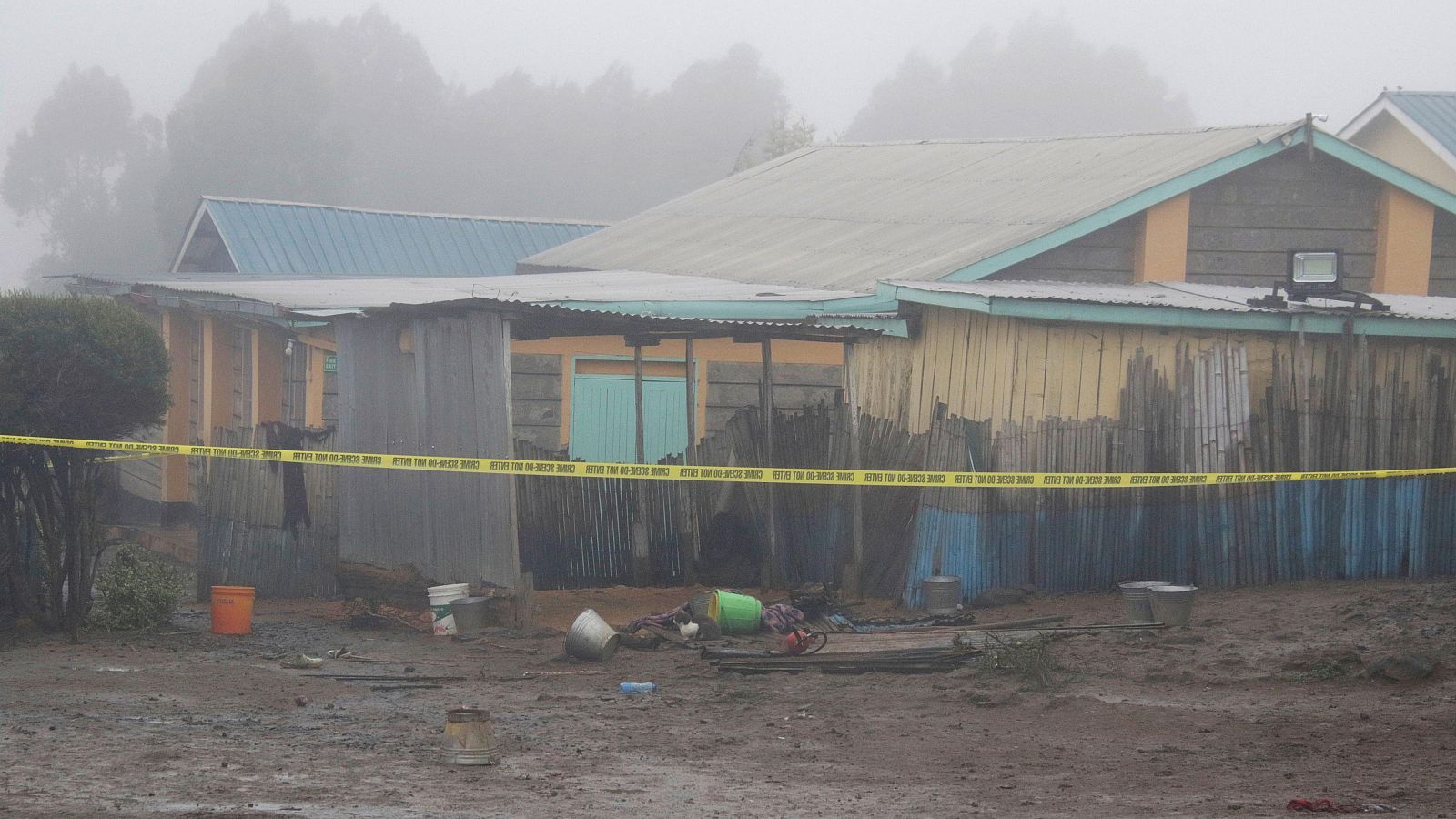 Mueren al menos 17 niños en el incendio de una escuela en Kenia