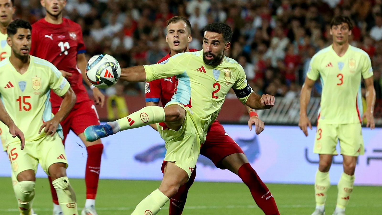 Un momento del partido Serbia-España