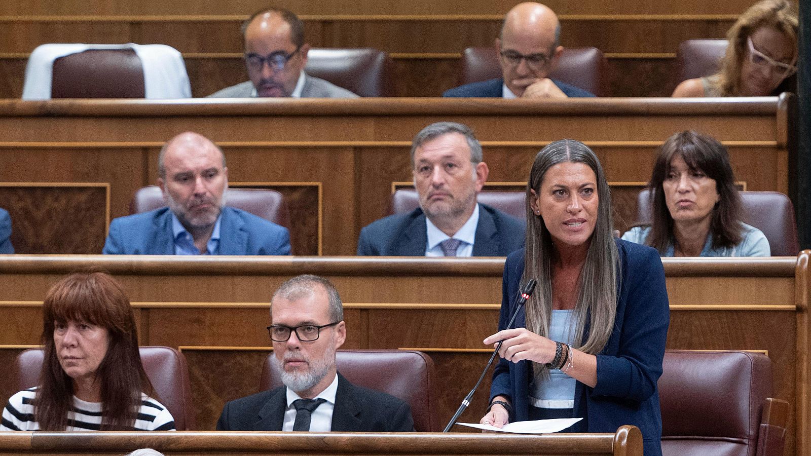 Junts tensa la cuerda con nuevos golpes parlamentarios al Gobierno