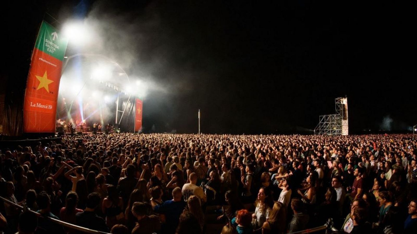 Escenari de la Mercè a la platja Bogatell