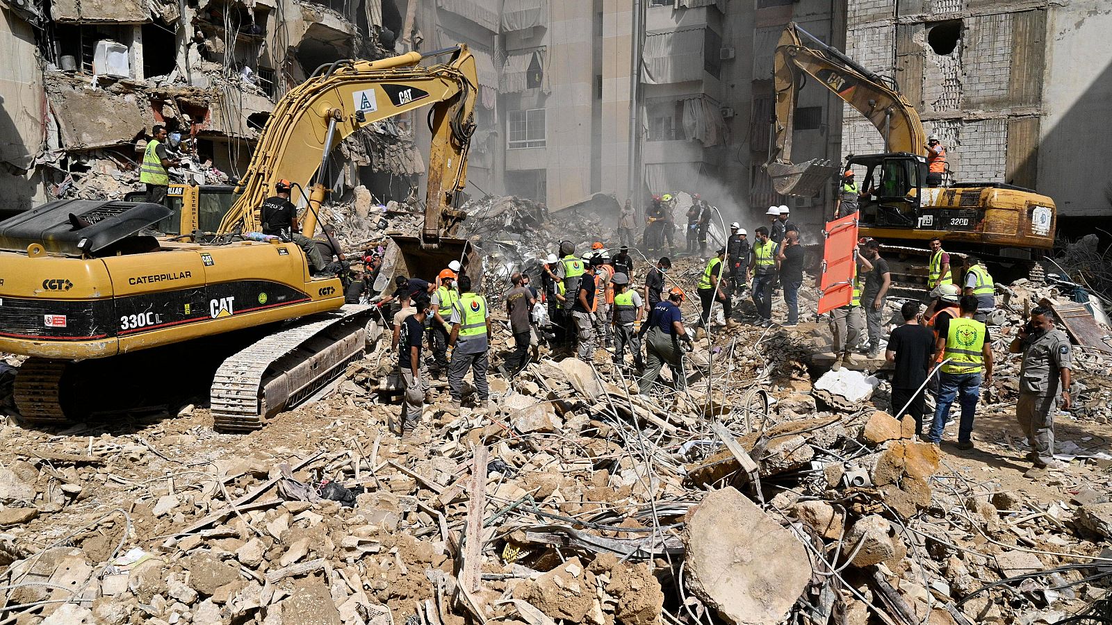 Ataque de Israel en Líbano, en directo hoy: retirada de escombros en Beirut después de que Israel lanzara un ataque